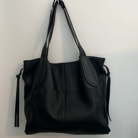 Vince Camuto TOTE BAG - Picture 3 of 9